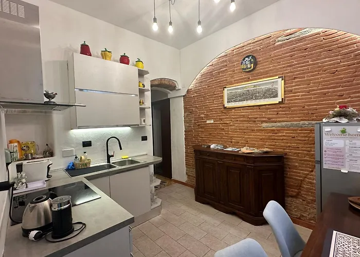 Stylish & Cozy In The Heart Of Apartament